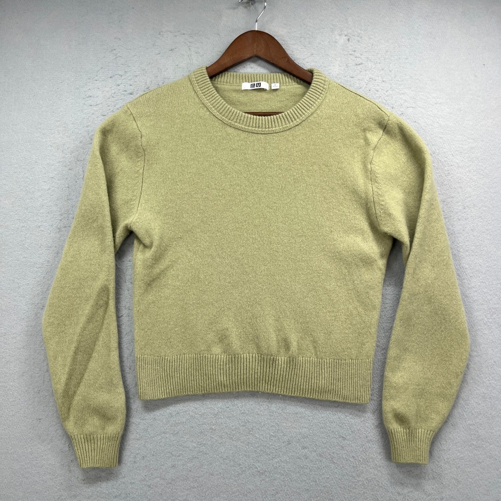 Uniqlo U Sweater Women Medium Green Crew Neck Wool Long Sleeve Minimalist Preppy